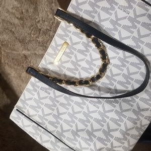 Michael Kors Shoulder bag